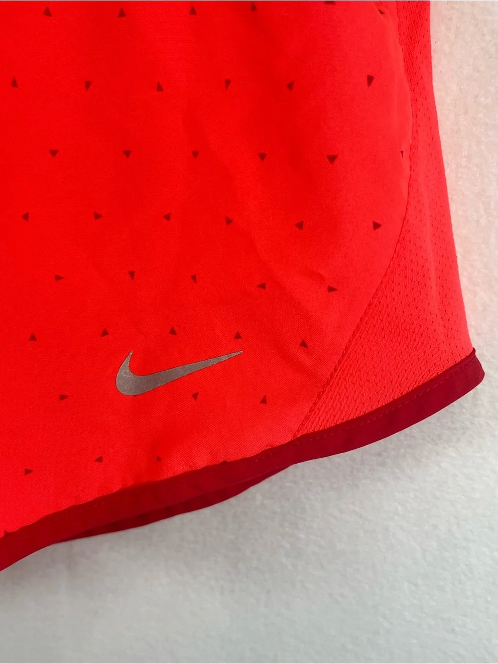 Nike Women's Dri-Fit Neon Coral Orange Triangle Print Athletic Running Shorts M